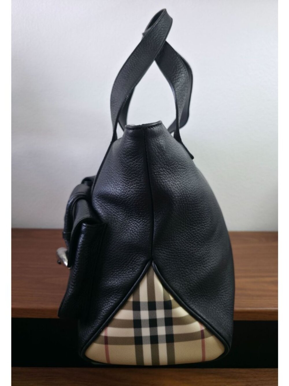 Burberry Black Pebble Leather Horn Toggle Tote Bag Nova Check Side Panels Italy - Picture 2 of 12